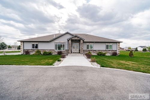 423 N 3836 E, Rigby, ID, 83442-5126 | Card Image