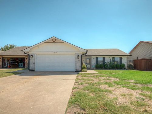 13320 Turtle Creek Dr, Oklahoma City, OK, 73170-6830 | Card Image