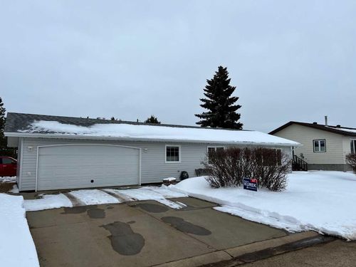 5502 50 Avenue W, Forestburg, AB, T0B1N0 | Card Image