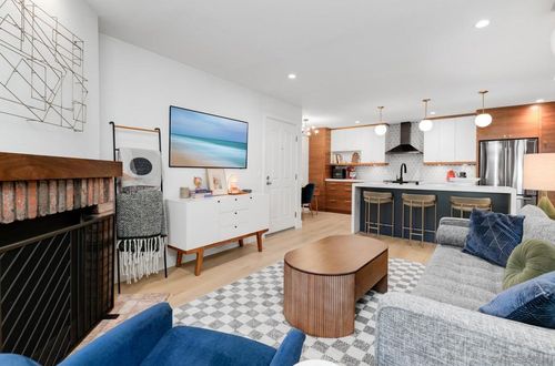 102-1750 S El Camino Real, Encinitas, CA, 92024-4134 | Card Image