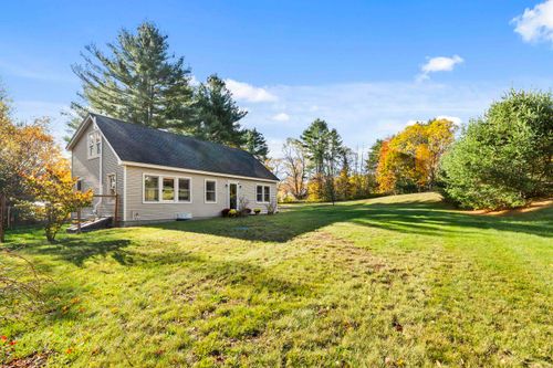5 Hersey Way, Canaan, NH, 03741-7409 | Card Image