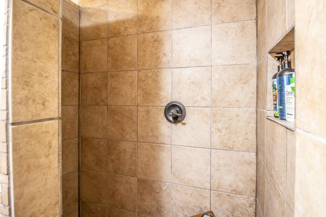 148 Pony Express Trl, House other with 3 bedrooms, 2 bathrooms and null parking in Buffalo Springs TX | Image 18