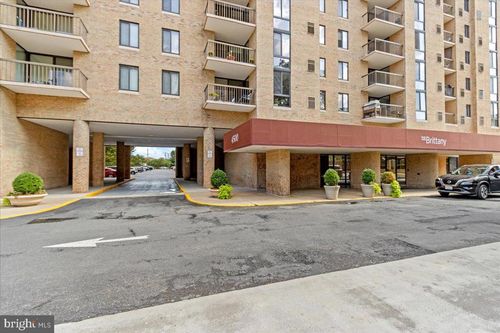 apt-807-4500 S Four Mile Run Dr, ARLINGTON, VA, 22204-3576 | Card Image