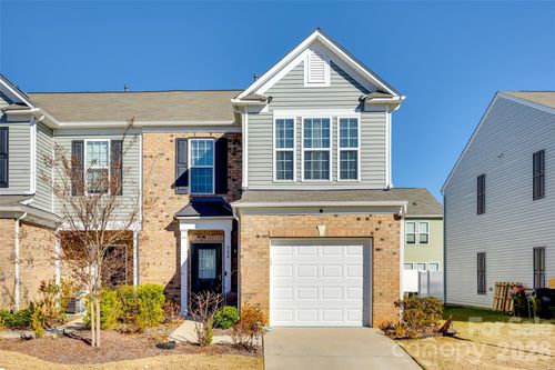 524 Hunters Dance Rd, Fort Mill, SC, 29708-5519 | Card Image