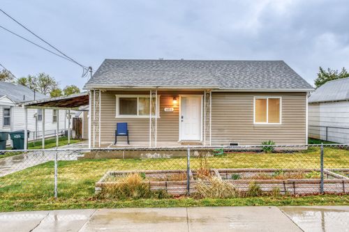 483 E East Utah, Tooele, UT, 84074 | Card Image