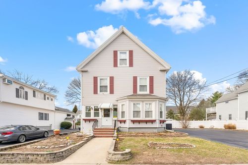 9 Avon St, Saugus, MA, 01906-4301 | Card Image