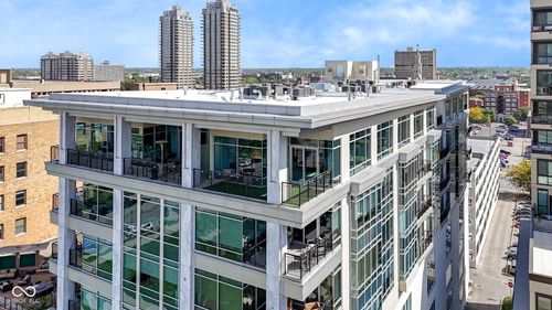 unit-904-429 Pennsylvania St, Indianapolis, IN, 46204-1836 | Card Image