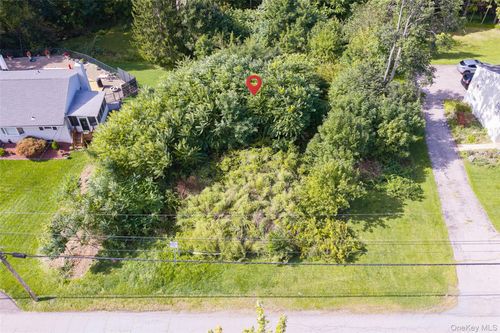 45 Scenic Hills Dr, Poughkeepsie, NY, 12603-3720 | Card Image