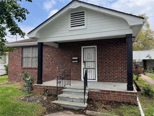209 10th St, Bridge City, LA, 70094-3108 | Card Image