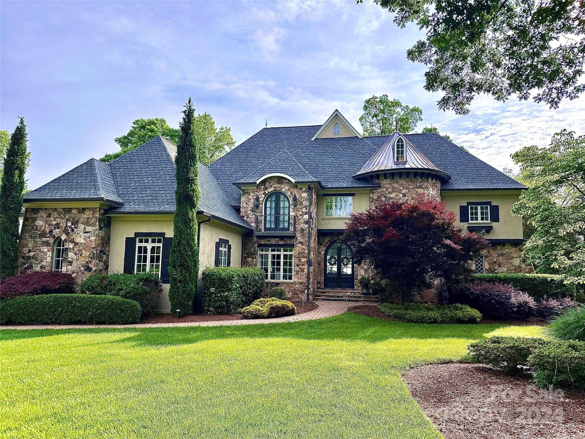 Hadley Harbor Ct, Mooresville, NC 28117