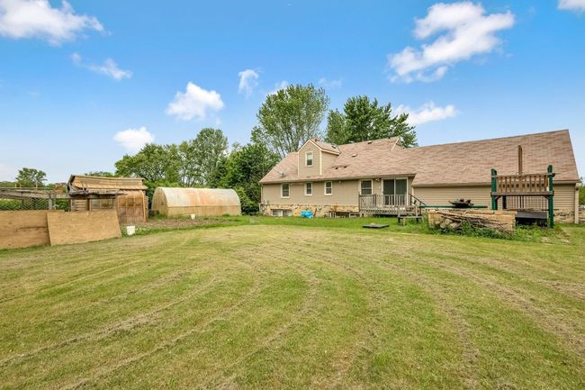 9335 W County Line Rd, House other with 5 bedrooms, 3 bathrooms and null parking in Milwaukee WI | Image 4