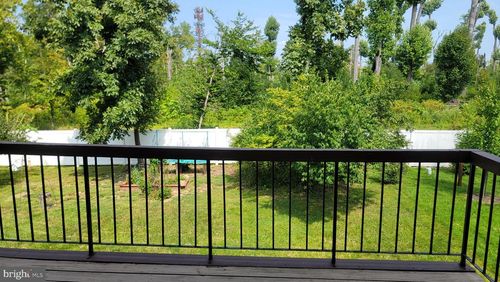 1901 Monroe Ln, AMBLER, PA, 19002-3763 | Card Image
