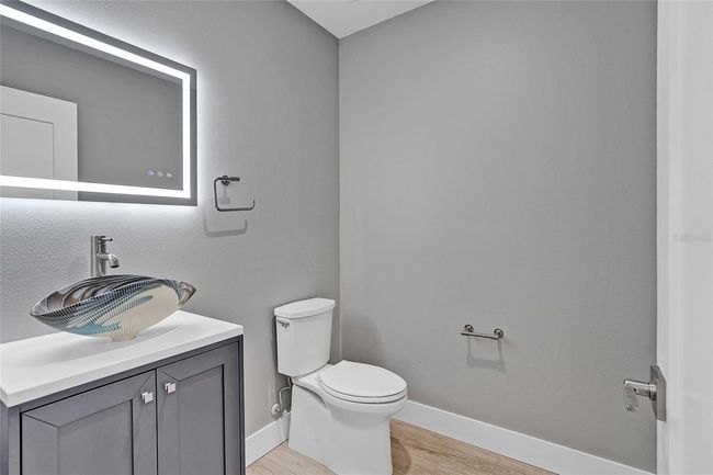 Elegant Half Bath | Image 15