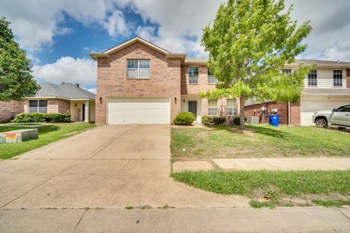 158 Washington Way, Venus, TX, 76084-3716 | Card Image