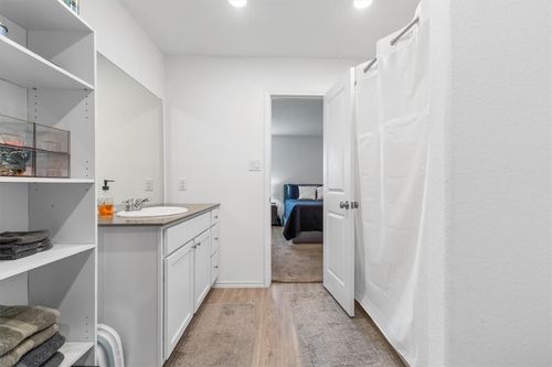 13262 Wrangler St, Robstown, TX, 78380-1306 | Card Image