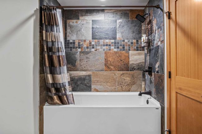 7 Creekside Mews, Townhouse with 3 bedrooms, 4 bathrooms and 2 parking in Canmore AB | Image 31