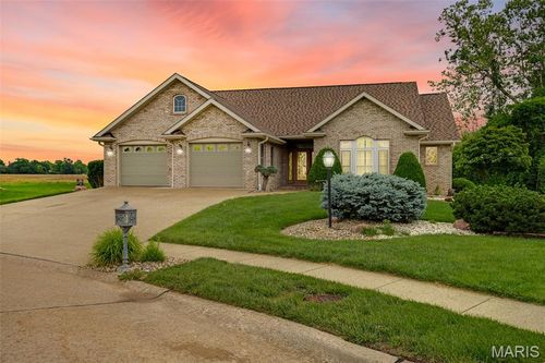 5301 Deer Creek Ct, Godfrey, IL, 62035-5725 | Card Image