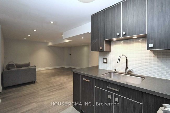20 Misty Well Dr, House other with 2 bedrooms, 1 bathrooms and 1 parking in Richmond Hill ON | Image 4