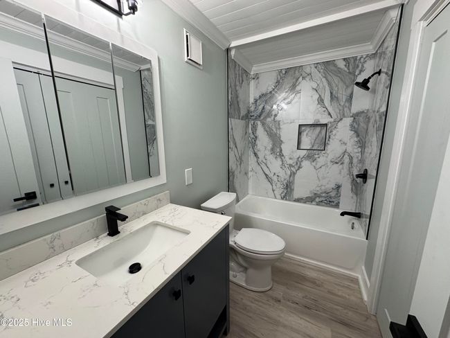 APT-1 - 519 Canal Dr, Condo with 2 bedrooms, 2 bathrooms and null parking in Carolina Beach NC | Image 19