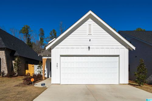 381 Shiloh Creek Dr, CALERA, AL, 35040-7808 | Card Image