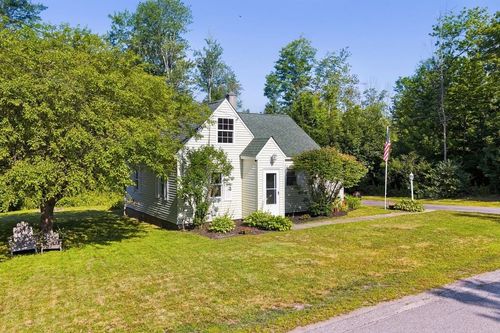 174 Summer St, Newport, NH, 03773-1219 | Card Image