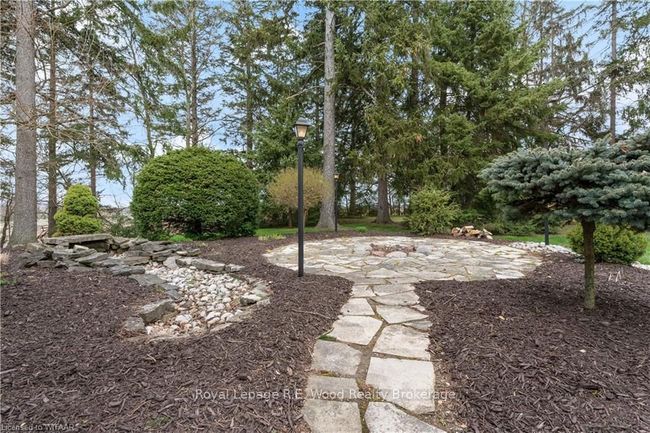 365643 Evergreen St, House other with 4 bedrooms, 2 bathrooms and 20 parking in Burgessville ON | Image 35
