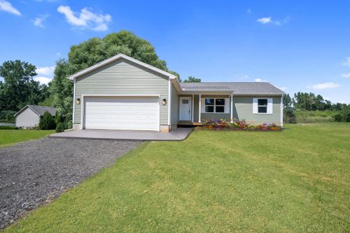 8370 Ann Arbor Rd, Grass Lake, MI, 49240-9586 | Card Image