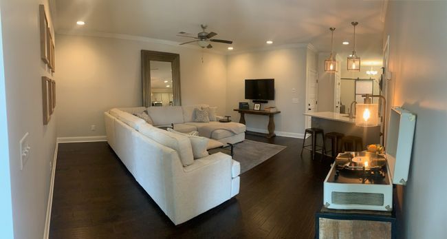 Photo of home furnished | Image 5
