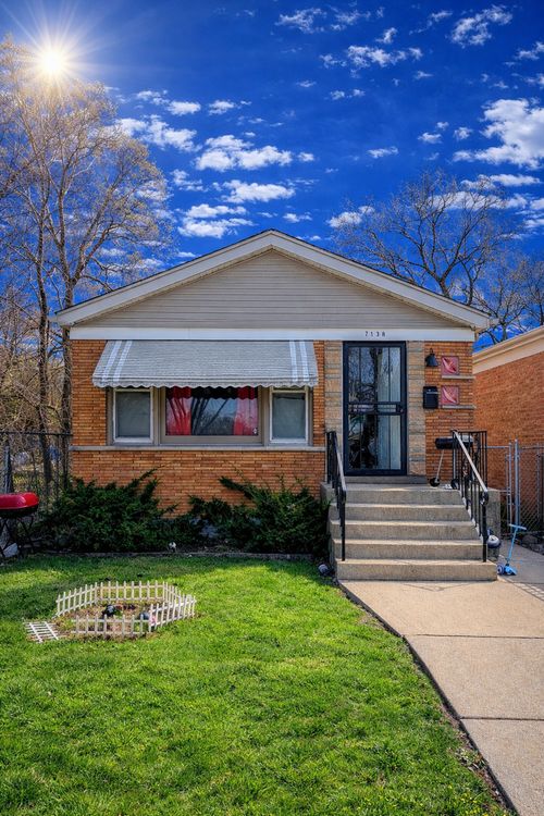 7131 S Hoyne Avenue, Chicago, IL, 60636 | Card Image