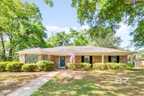 112 Baratara Dr, Chickasaw, AL, 36611-1132 | Card Image