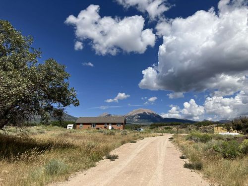 129 Deer Creek Rd, La Sal, UT, 84530-7725 | Card Image