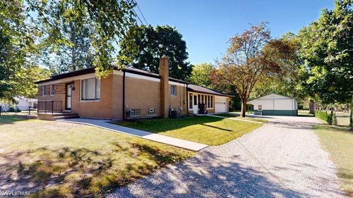 42125 Little Rd, Clinton Township, MI, 48036-1426 | Card Image