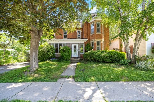 53 Willow St N, Acton, ON, L7J1Z8 | Card Image