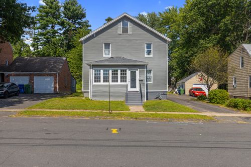 76 Allen St, Windsor, CT, 06095-4402 | Card Image
