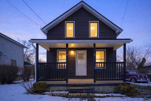 90 Palace Rd, Napanee, ON, K7R3B3 | Card Image