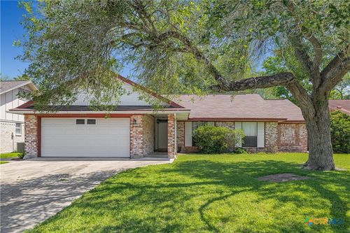 306 Beechwood Drive, Victoria, TX, 77901 | Card Image
