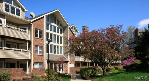 unit-211-1010 Thoreau Ct, Saint Louis, MO, 63146-5550 | Card Image