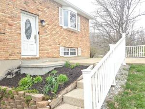 519 Moorefield Rd, Springfield, OH, 45502-8330 | Card Image