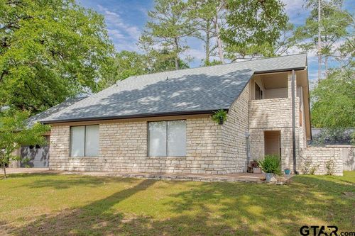 425 Lakeview Dr, Hideaway, TX, 75771-5221 | Card Image