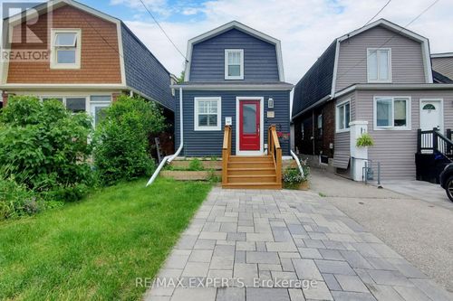 bsmt-39 Norval St, York, ON, M6N3Z1 | Card Image