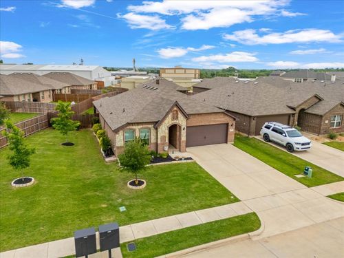 609 Autumn Ave, Justin, TX, 76247-1554 | Card Image