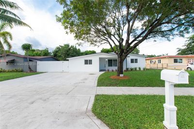 3651 Nw 8th Ct, House other with 3 bedrooms, 2 bathrooms and null parking in Lauderhill FL | Image 1