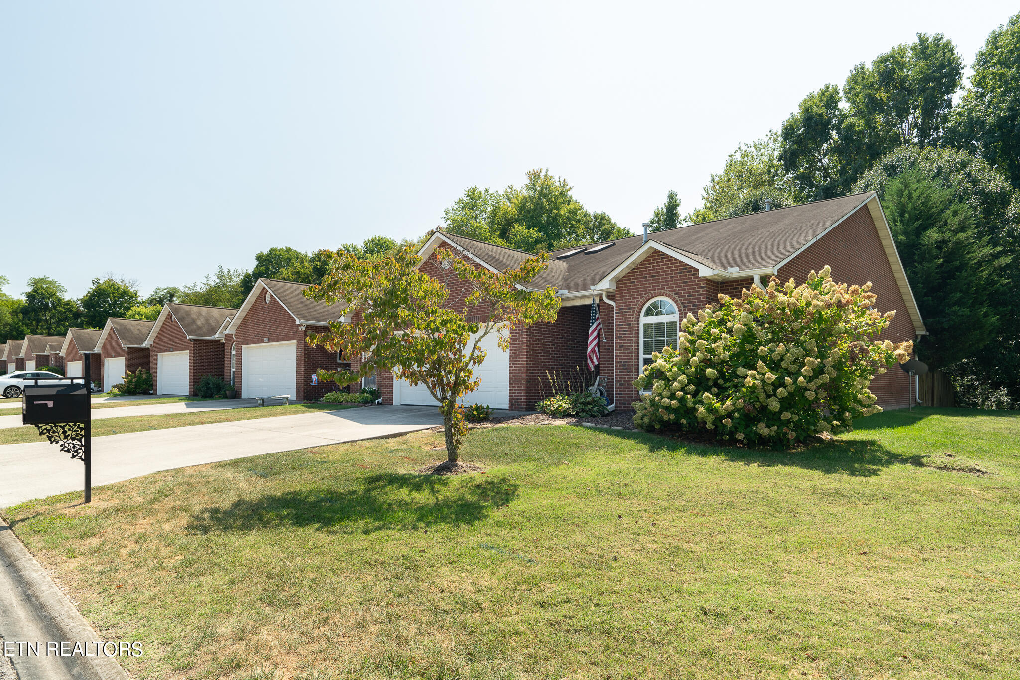 Ellisville Ln, Knoxville, TN 37909