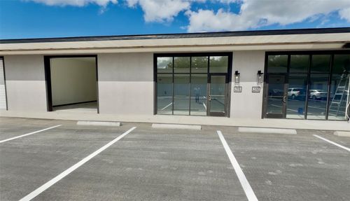 ste-102-727 Tillman Pl, PLANT CITY, FL, 33566-7124 | Card Image