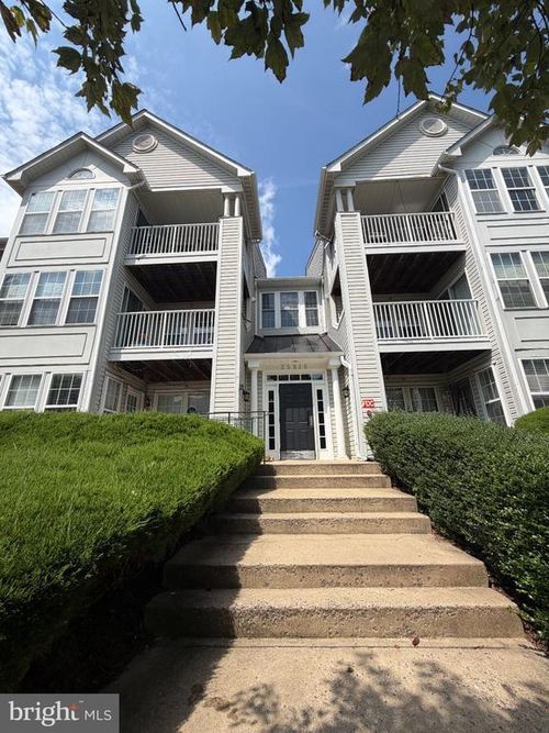 g-25910 Ridge Manor Dr, DAMASCUS, MD, 20872-2074 | Card Image