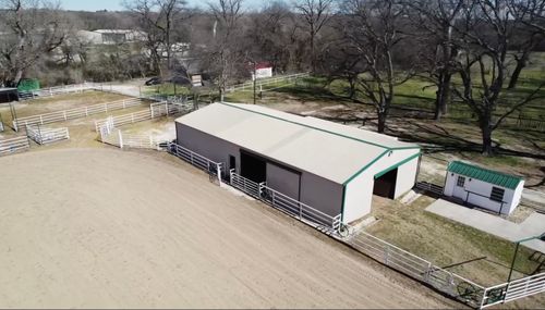 2612 N Fm 51, Weatherford, TX, 76085-6870 | Card Image