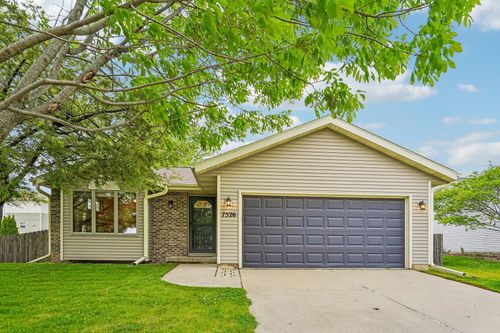 7526 Crawling Stone Road, MADISON, WI, 53719 | Card Image