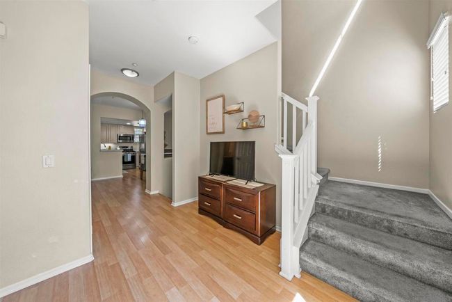733 Anchor Cv, Townhouse with 2 bedrooms, 3 bathrooms and 2 parking in San Diego CA | Image 12