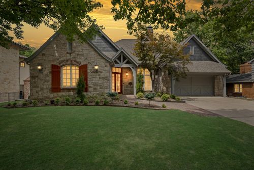 3744 S Xanthus Avenue, Tulsa, OK, 74105 | Card Image
