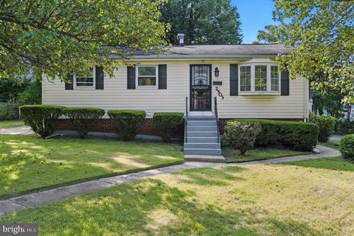2503 Fire House Rd, LANDOVER, MD, 20785-3432 | Card Image